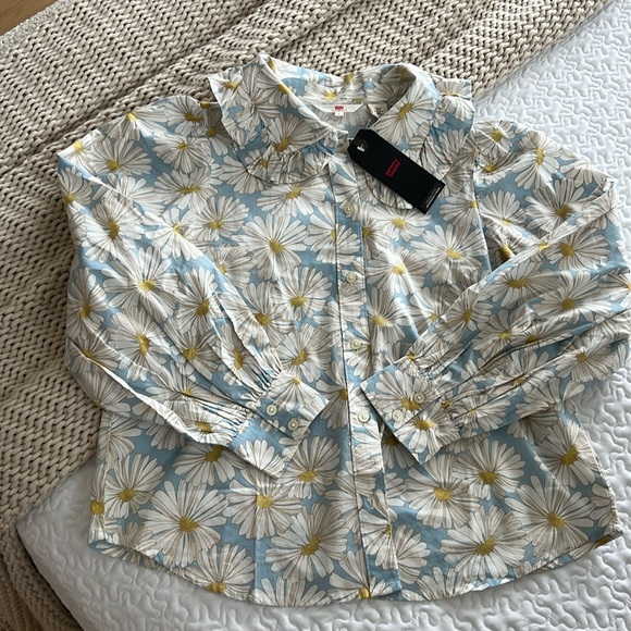 Blouse - Picture 2 of 4